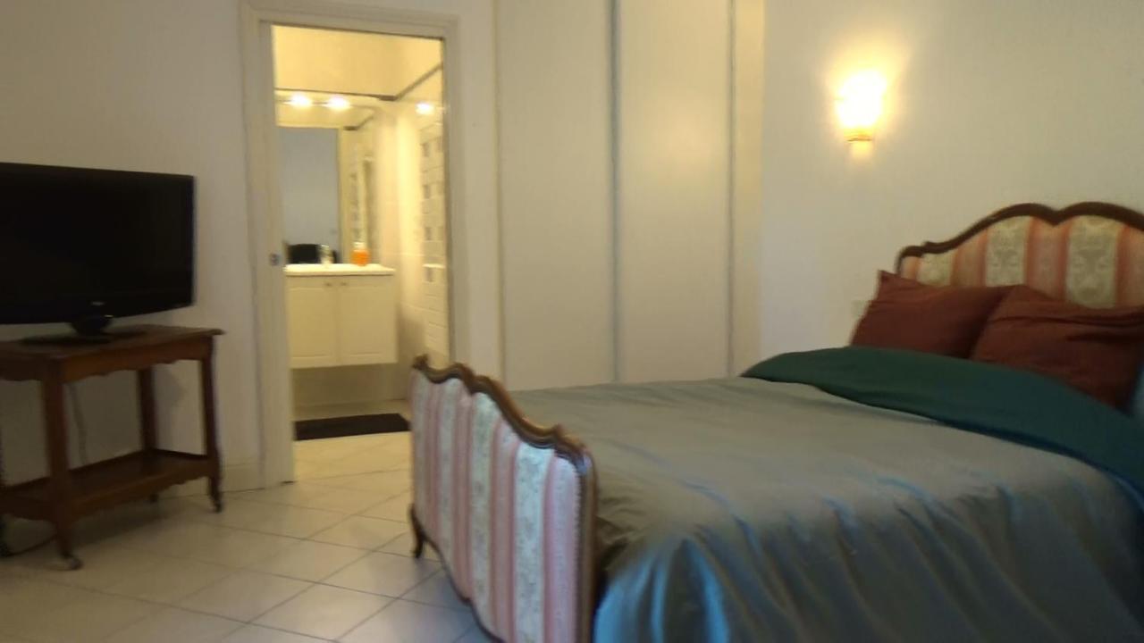 Les Grands Chenes Hotell Remilly-les-Marais Exteriör bild